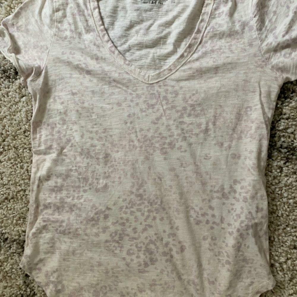 Abercrombie Vneck Tee